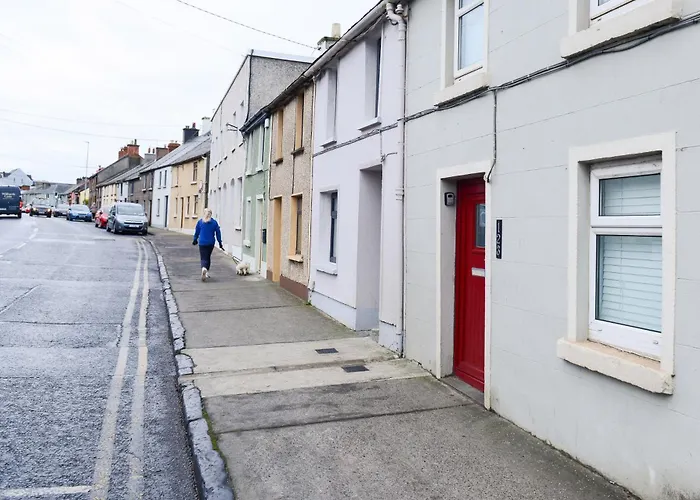 The Red Keep Fab Location - Two Bed - Two Bathrooms -townhouse Apartment *