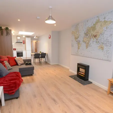 The Red Keep Fab Location - Two Bed - Two Bathrooms -townhouse 公寓 *