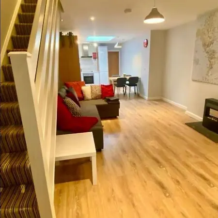 The Red Keep Luxury 2 Bed Townhouse Walk To Eyre Sq Lägenhet *