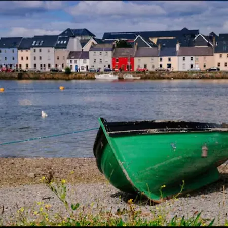 The Red Keep Luxury 2 Bed Townhouse Walk To Eyre Sq Lägenhet Galway