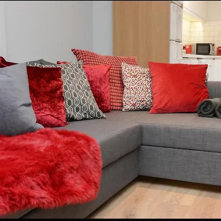 The Red Keep Luxury 2 Bed Townhouse Walk To Eyre Sq *